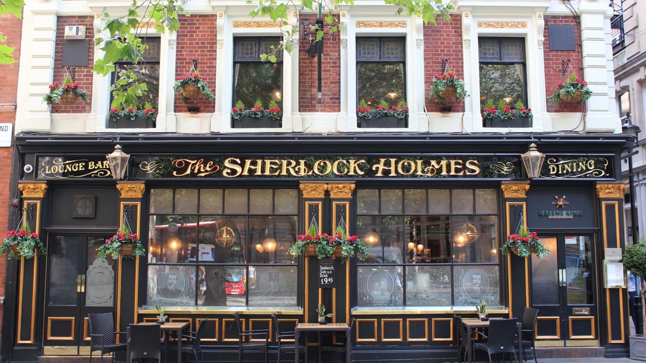 Sherlock Holmes Walking Tour - Photo 2