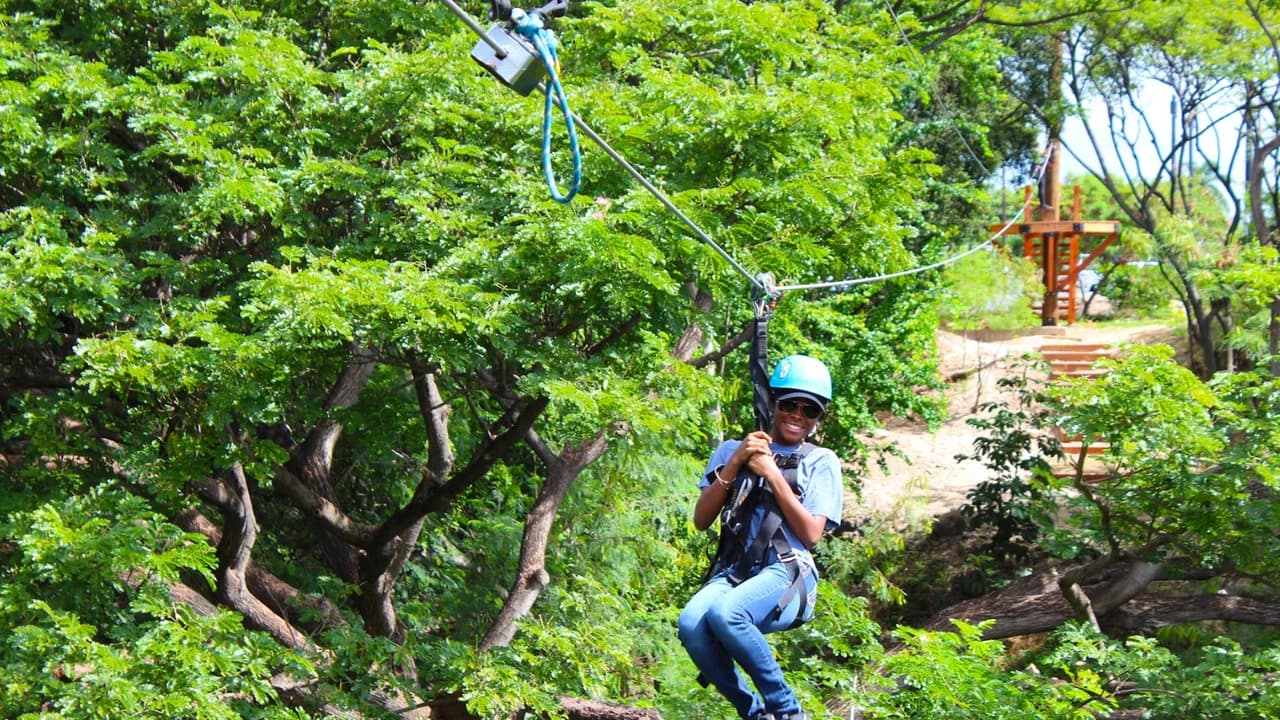 Coral Crater Adventure Park - image 6