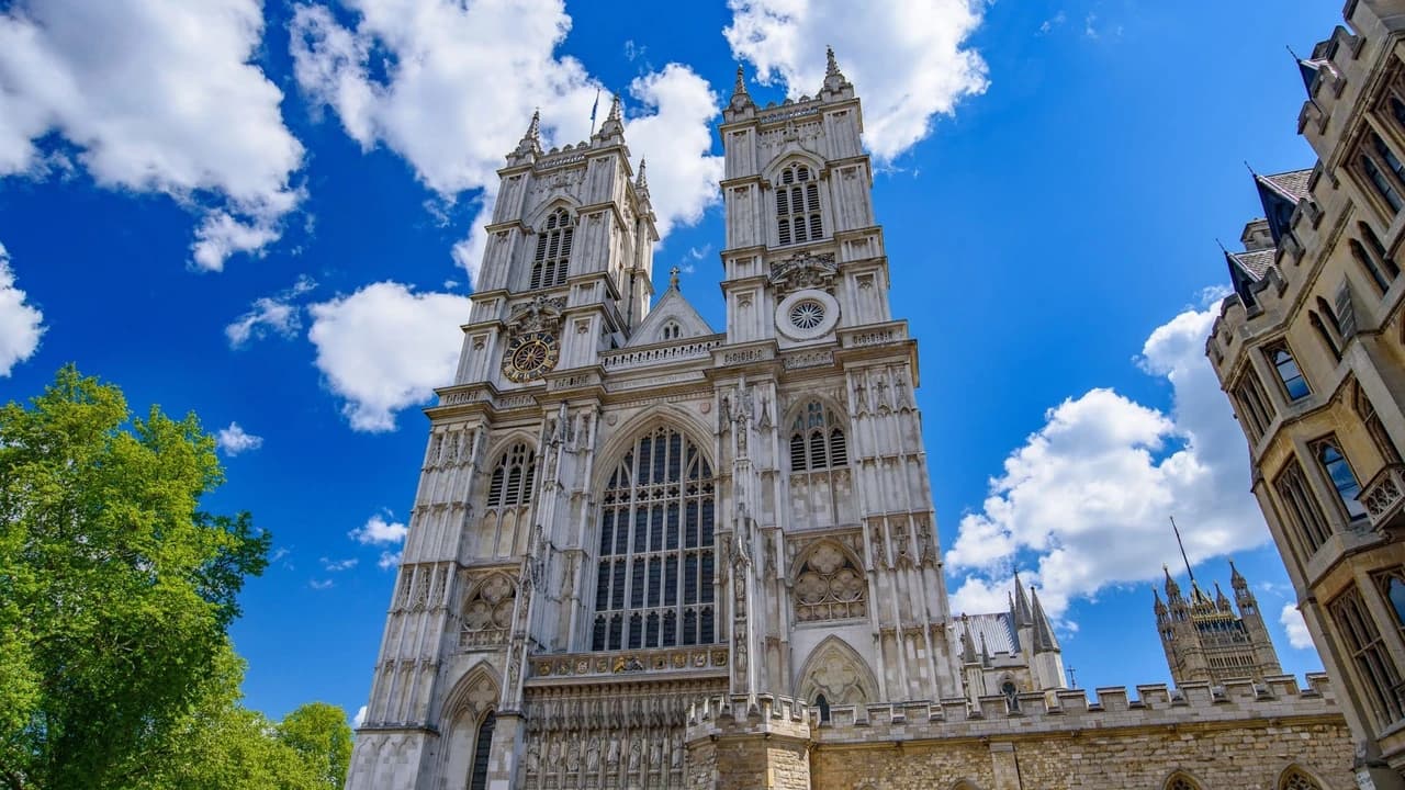 Central London Half-Day Guided Walking Tour - image 6