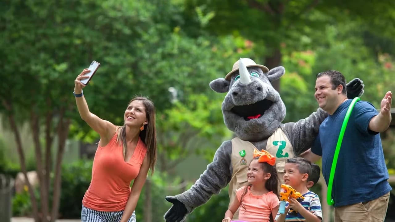 San Antonio Zoo Ticket - Photo 4
