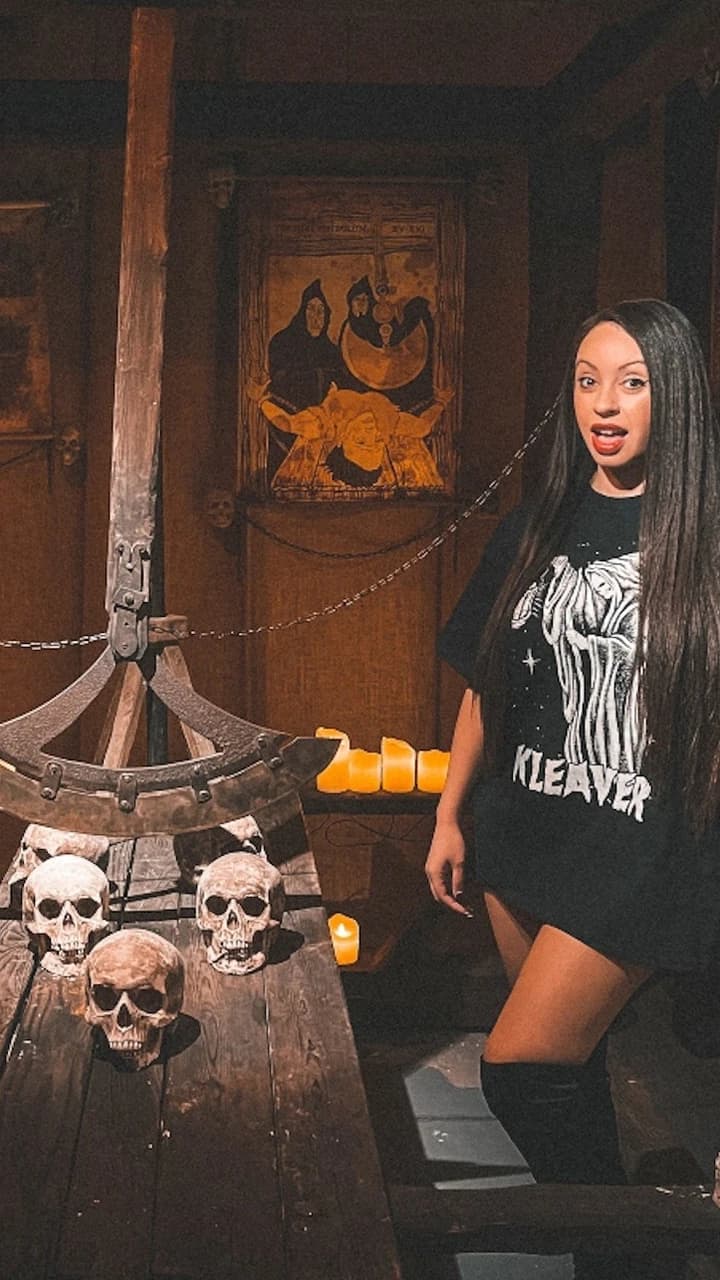 Medieval Torture Museum with Ghost Hunting Experience - image 6