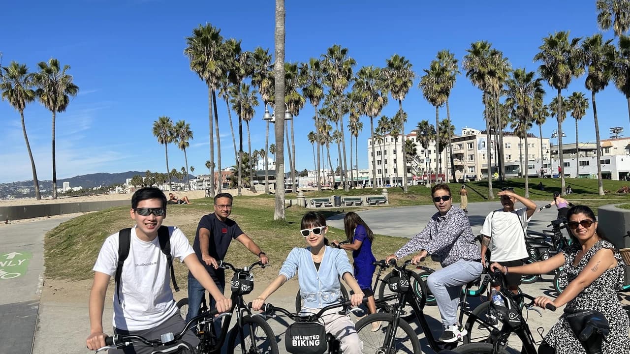 Los Angeles Guided Bike Tour of Santa Monica and Venice Beach - Photo 1