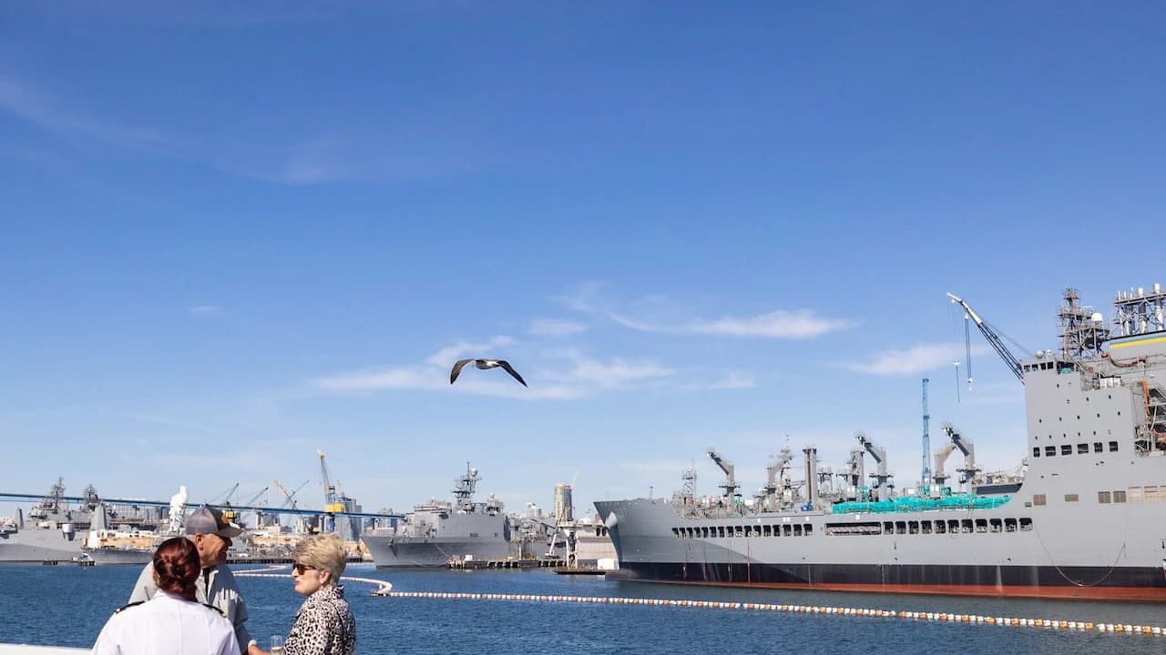 San Diego Harbour Cruise - Photo 2