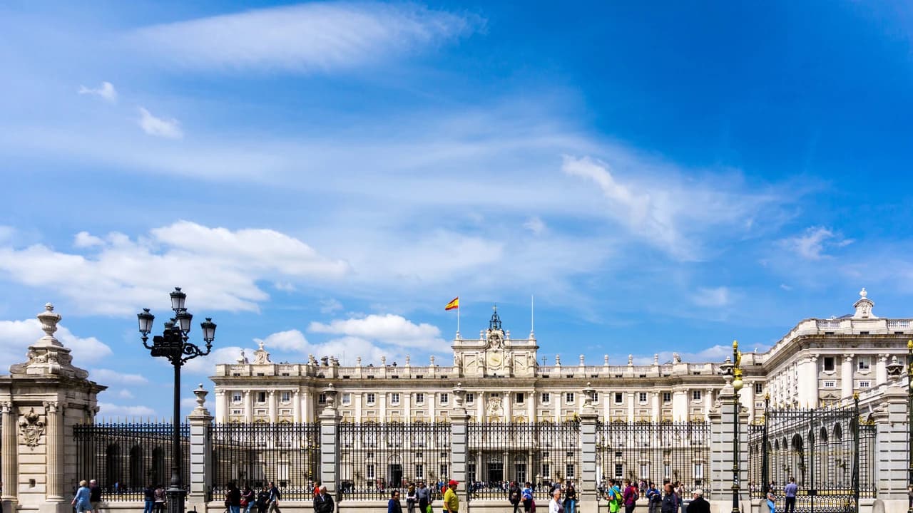 Royal Palace of Madrid Skip-the-Line Guided Tour - Photo 2