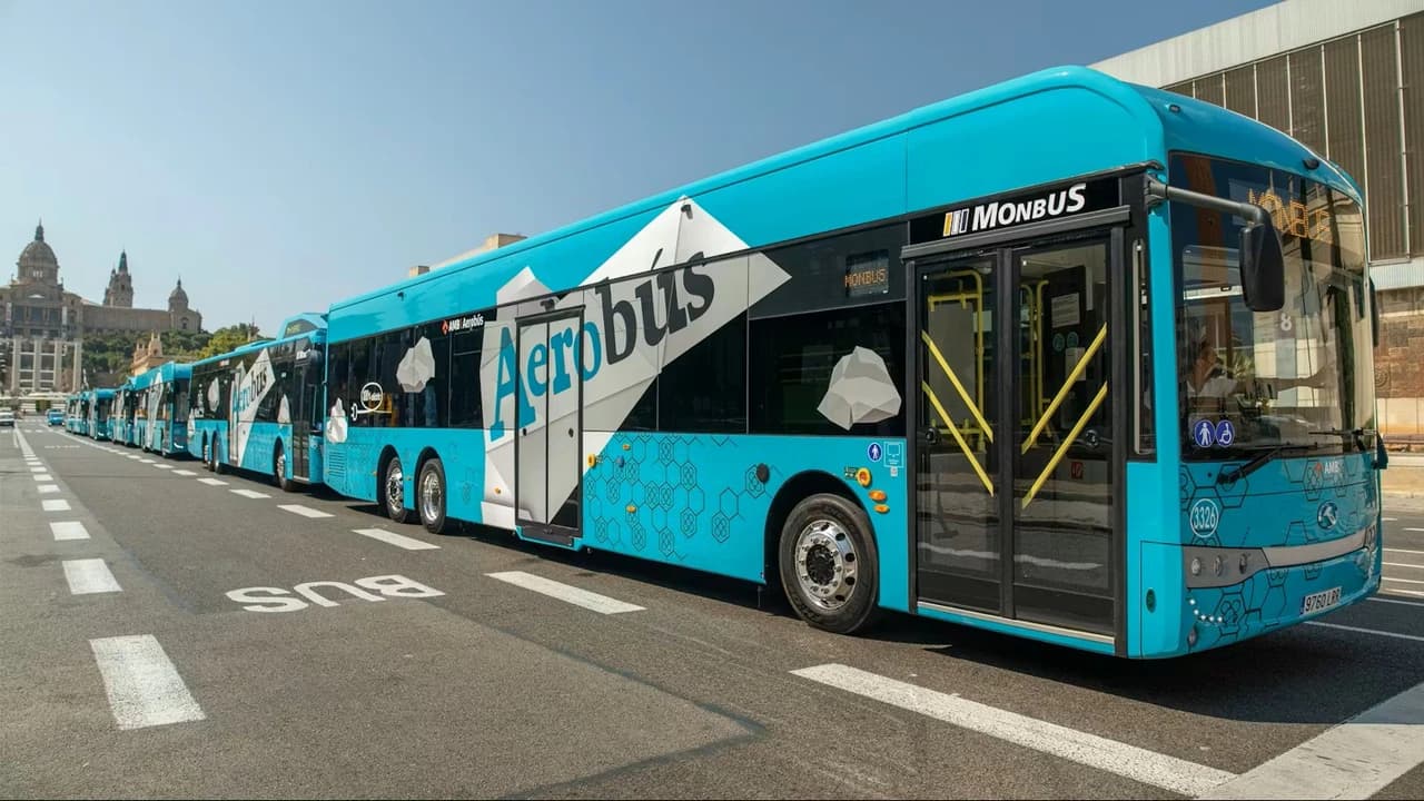 Aerobús Barcelona: Transfer Between Airport & City Center - Photo 3