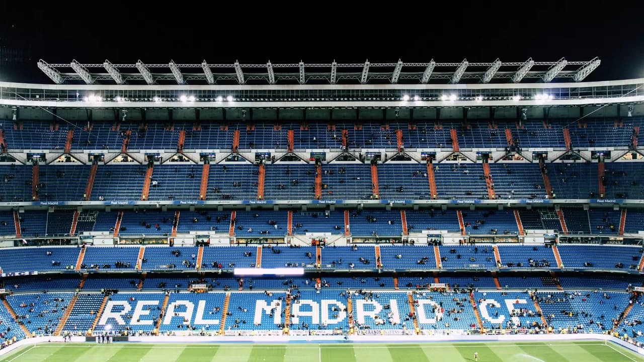 Santiago Bernabeu Stadium - Real Madrid - Photo 2