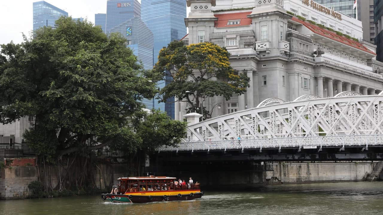 Singapore River Cruise Ticket - Photo 2