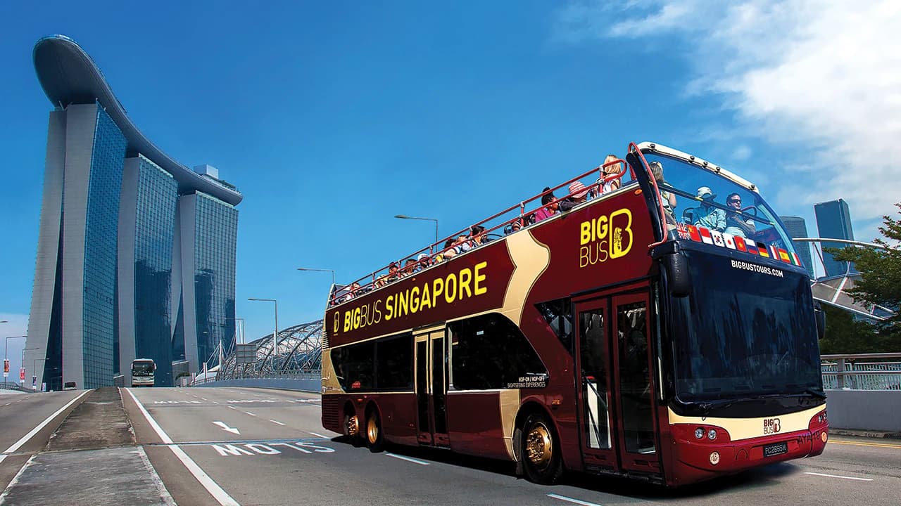 Big Bus Singapore Hop-on Hop-off Bus Tour - Photo 2