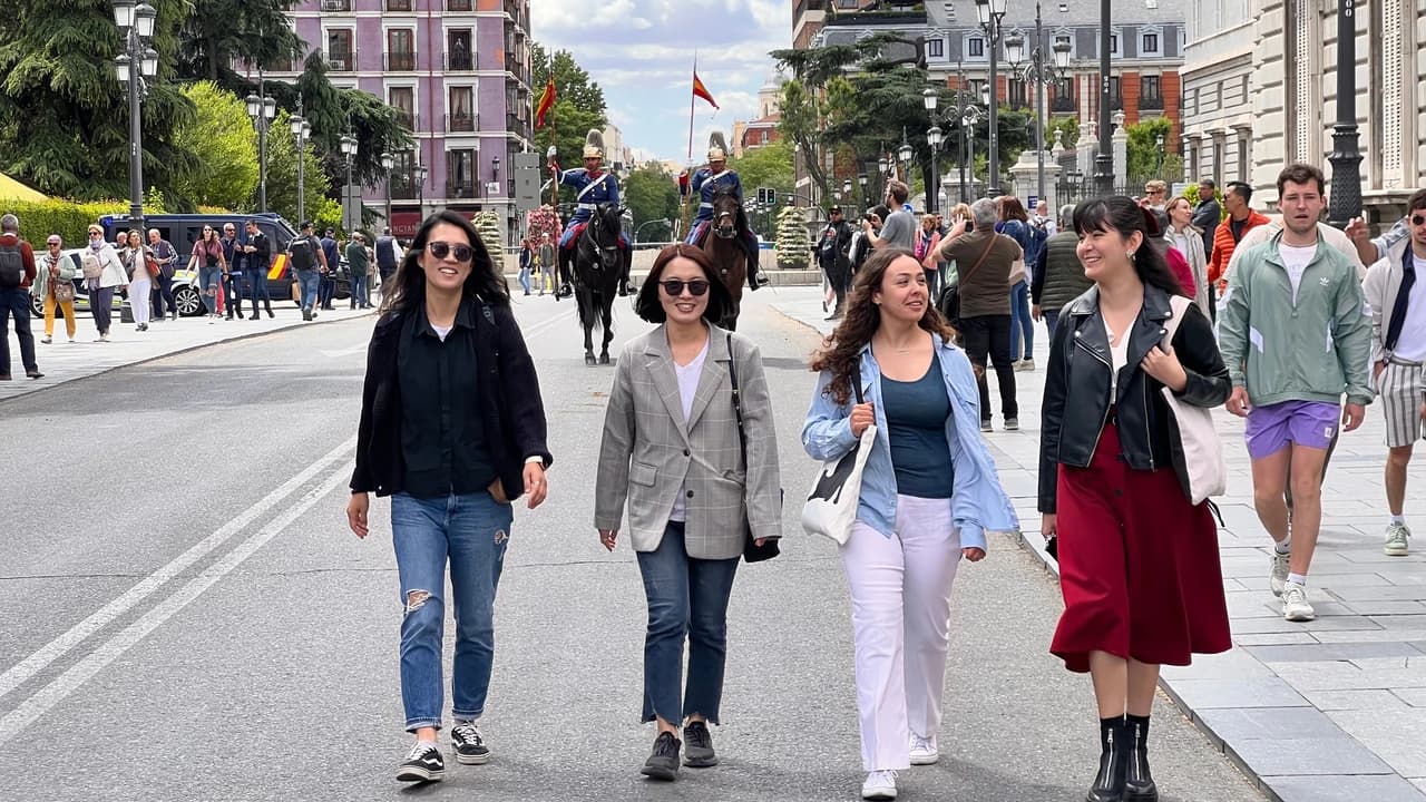 Habsburg Madrid Tour with Royal Palace Skip-the-Line Admission - Photo 4