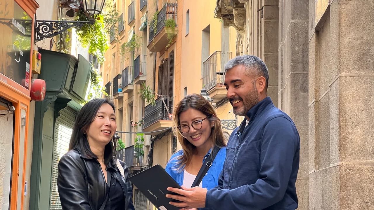 Barcelona Gothic Quarter Guided Tour - Photo 3
