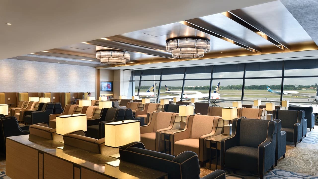 Plaza Premium Lounge - Singapore Changi Airport Terminal 1 - Photo 1