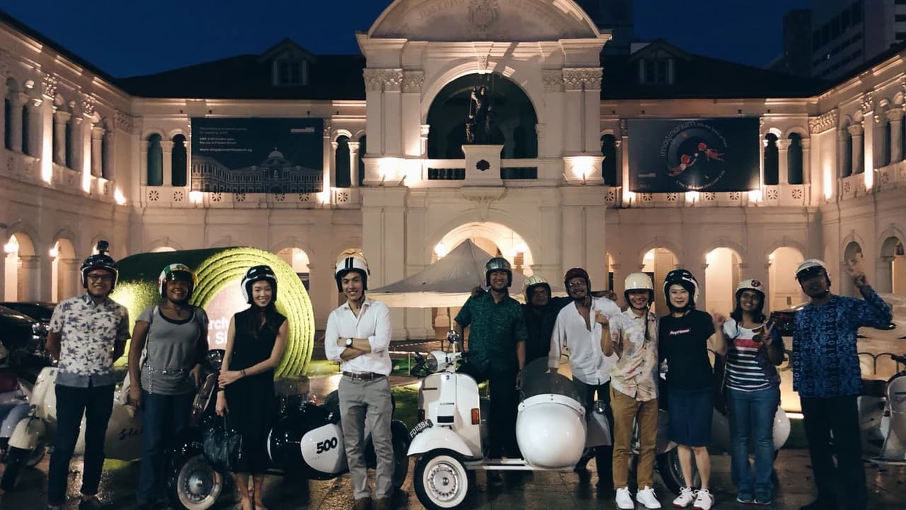 Singapore Sidecars Night Tour - Photo 5
