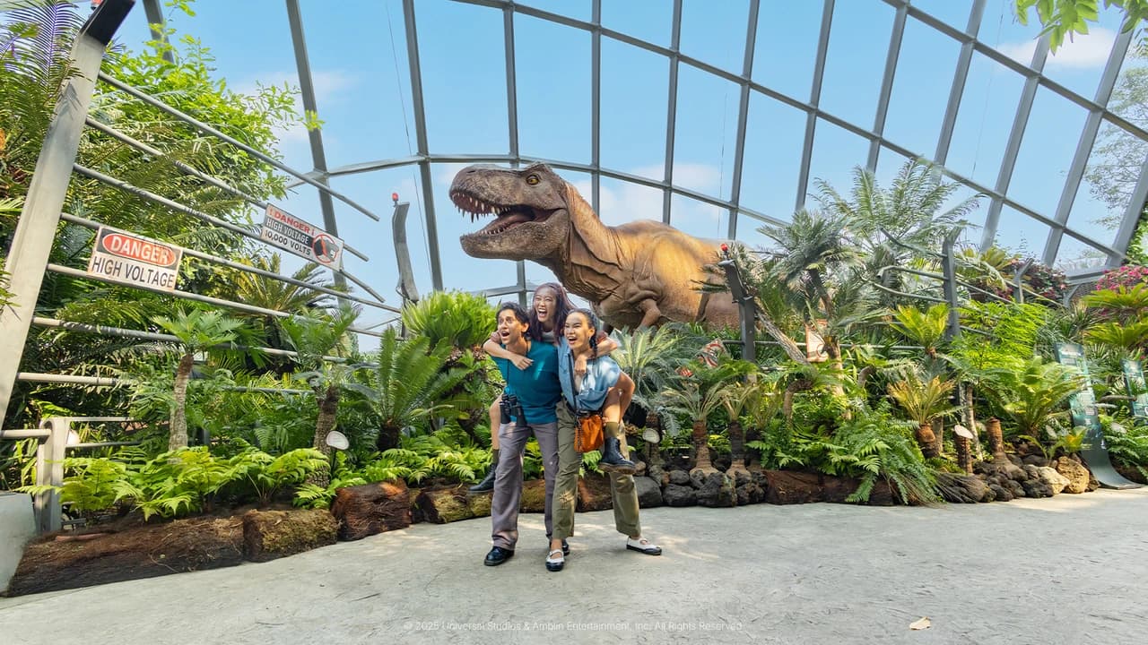 COMBO: Gardens by the Bay + Marina Bay Sands SkyPark Observation Deck + ArtScience Museum Tickets - Photo 1