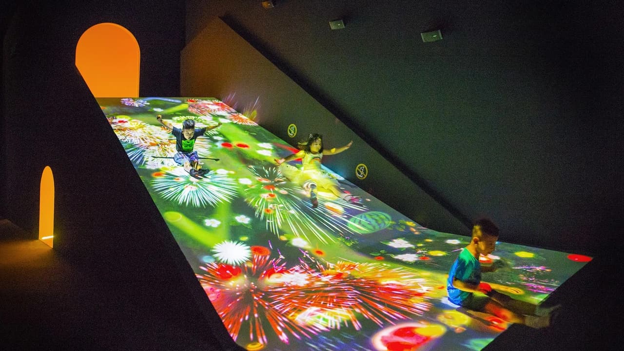 COMBO: Marina Bay Sands SkyPark Observation Deck + ArtScience Museum Tickets - Photo 5