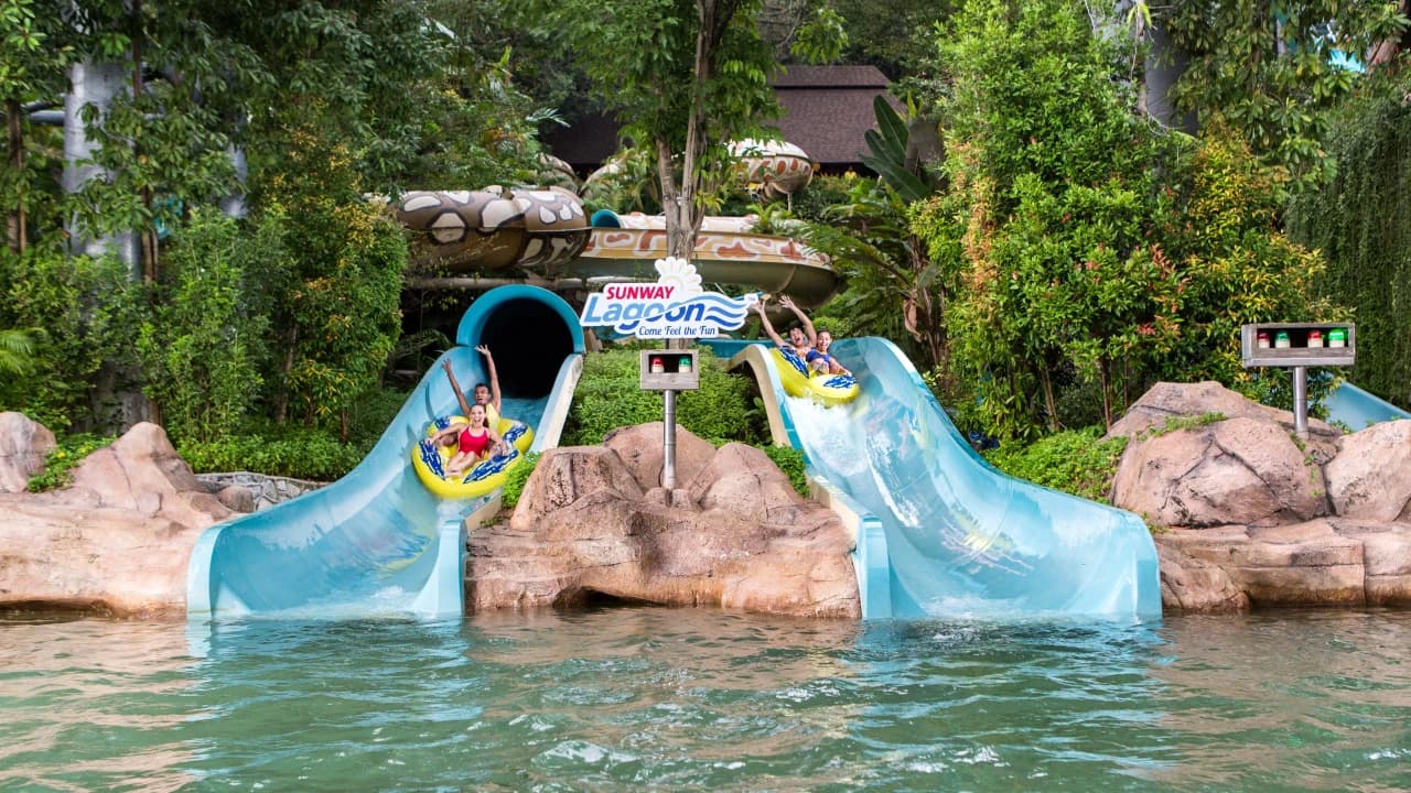 COMBO: Sunway Lagoon Theme Park Ticket + Quack Xpress Pass - Photo 1