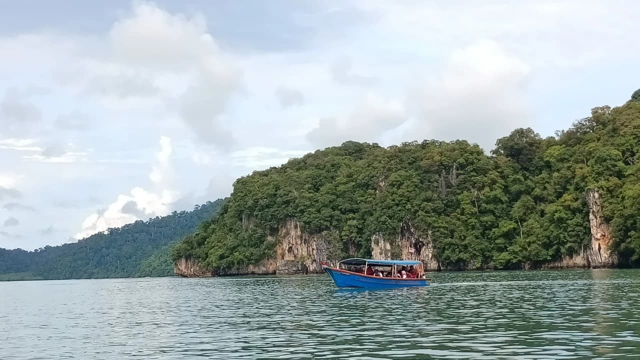 Langkawi Island Hopping Tour by Speedboat - Photo 1