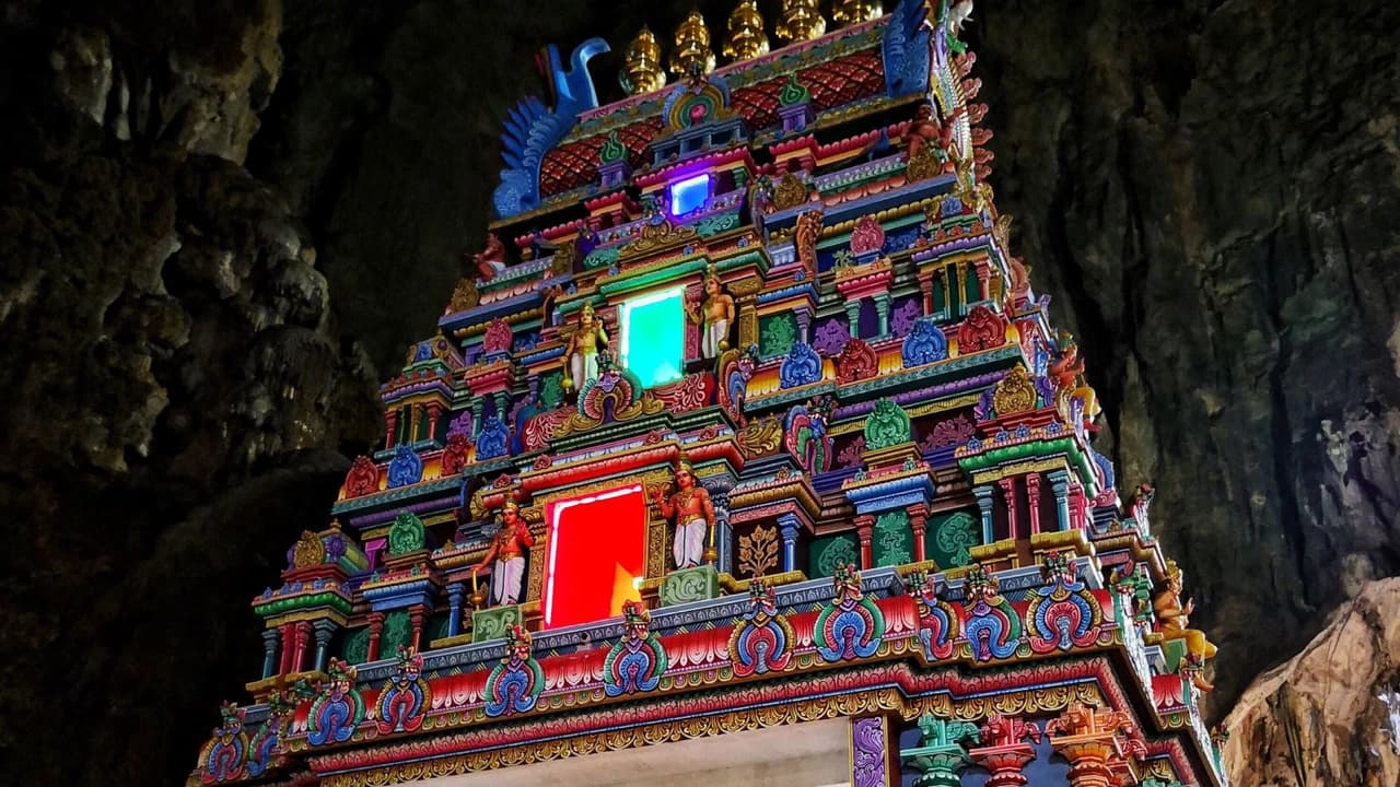 Batu Caves and Kuala Lumpur Countryside Tour - Photo 4