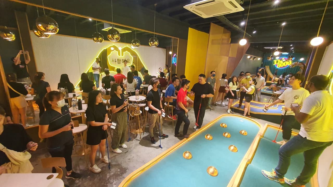 De'8000 Mini Golf Cafe Penang Ticket - image 7