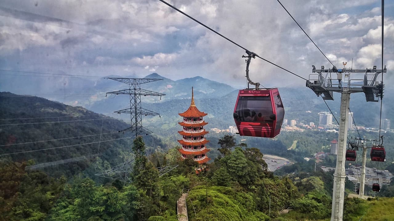 Genting Highlands and Batu Caves Full-Day Tour from Kuala Lumpur - Photo 1