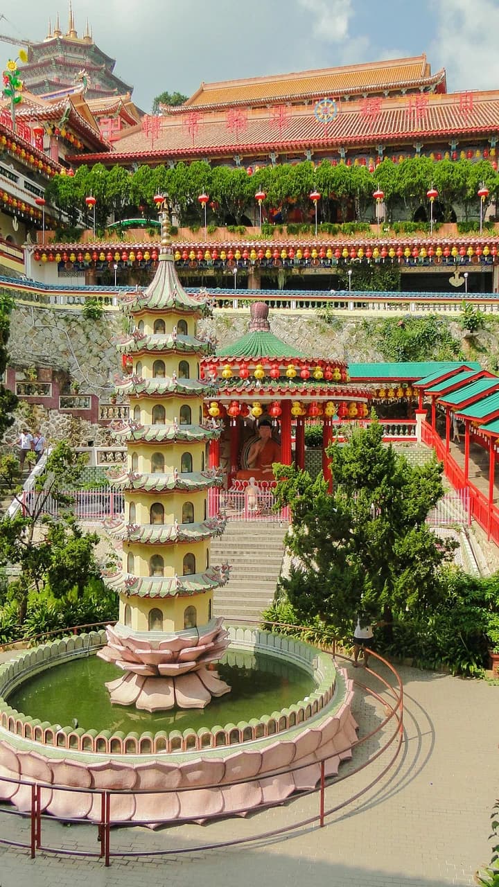 Penang Hill and Kek Lok Si Temple Tour - Photo 4