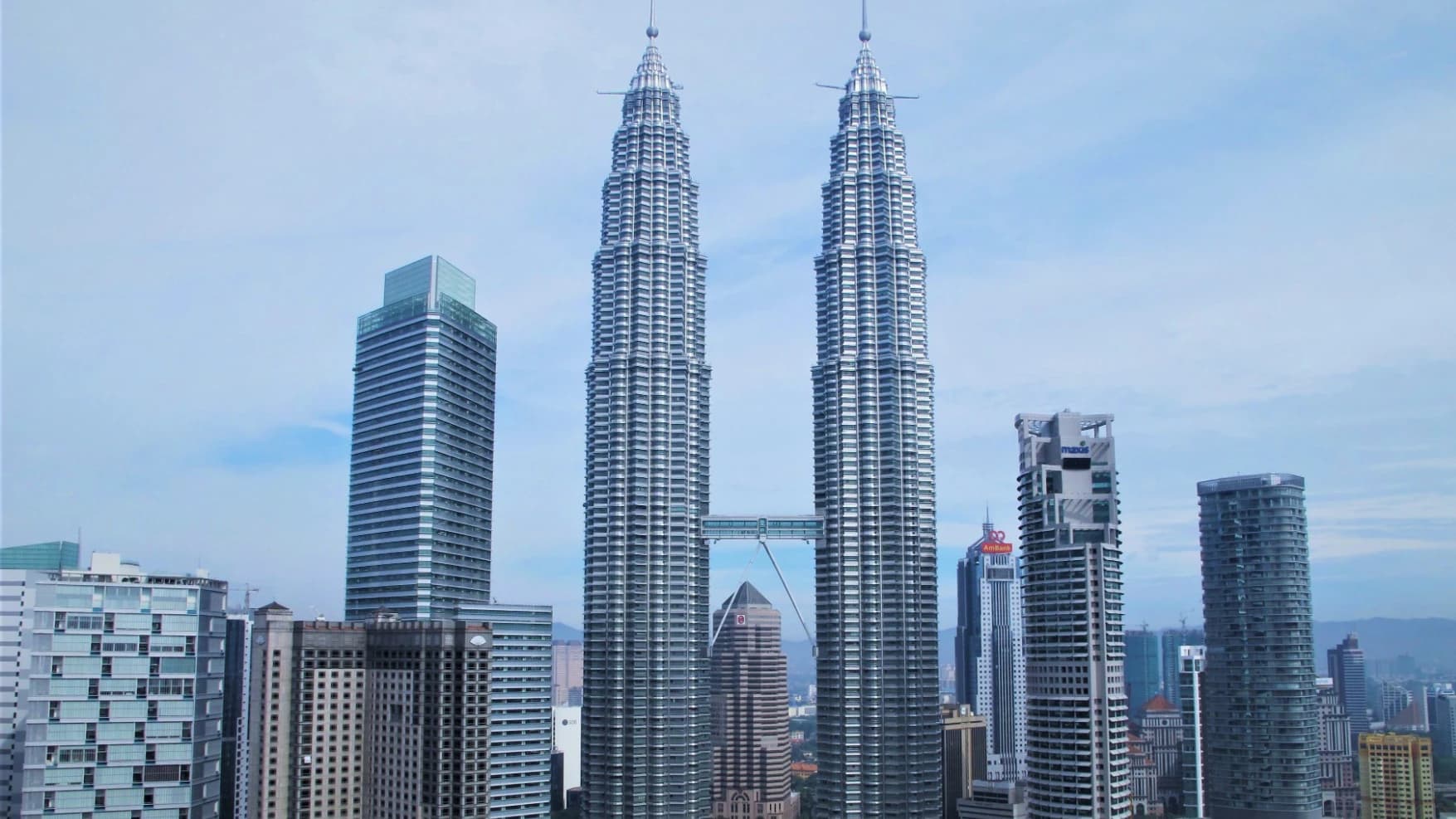 Batu Caves & Petronas Towers Full-Day Guided Tour - image 7