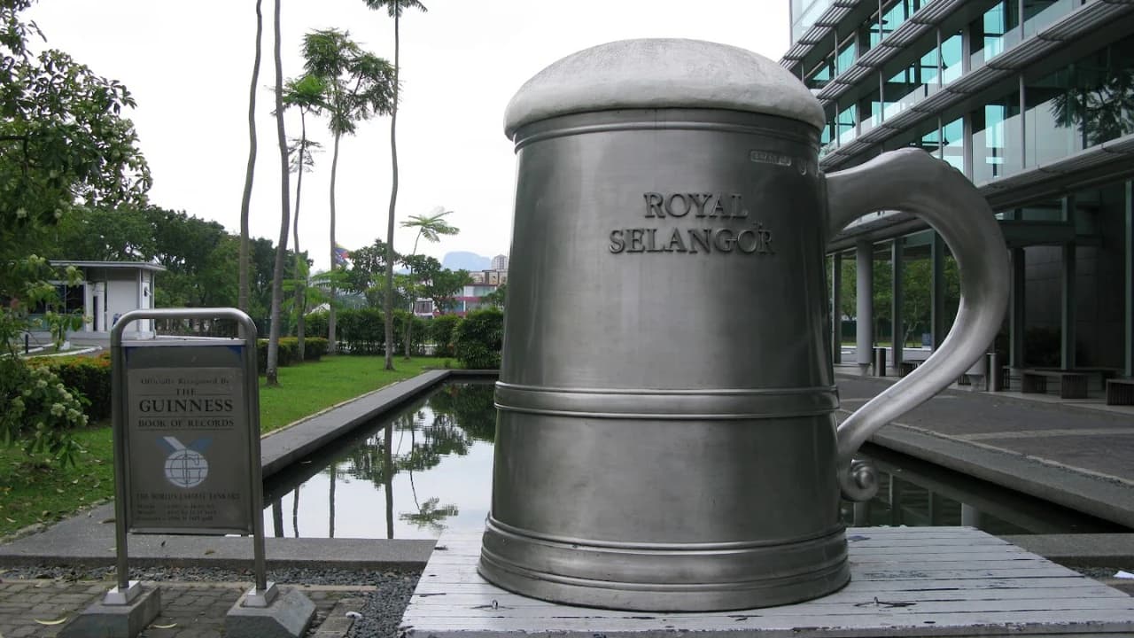 Batu Caves & Petronas Towers Full-Day Guided Tour - Photo 4