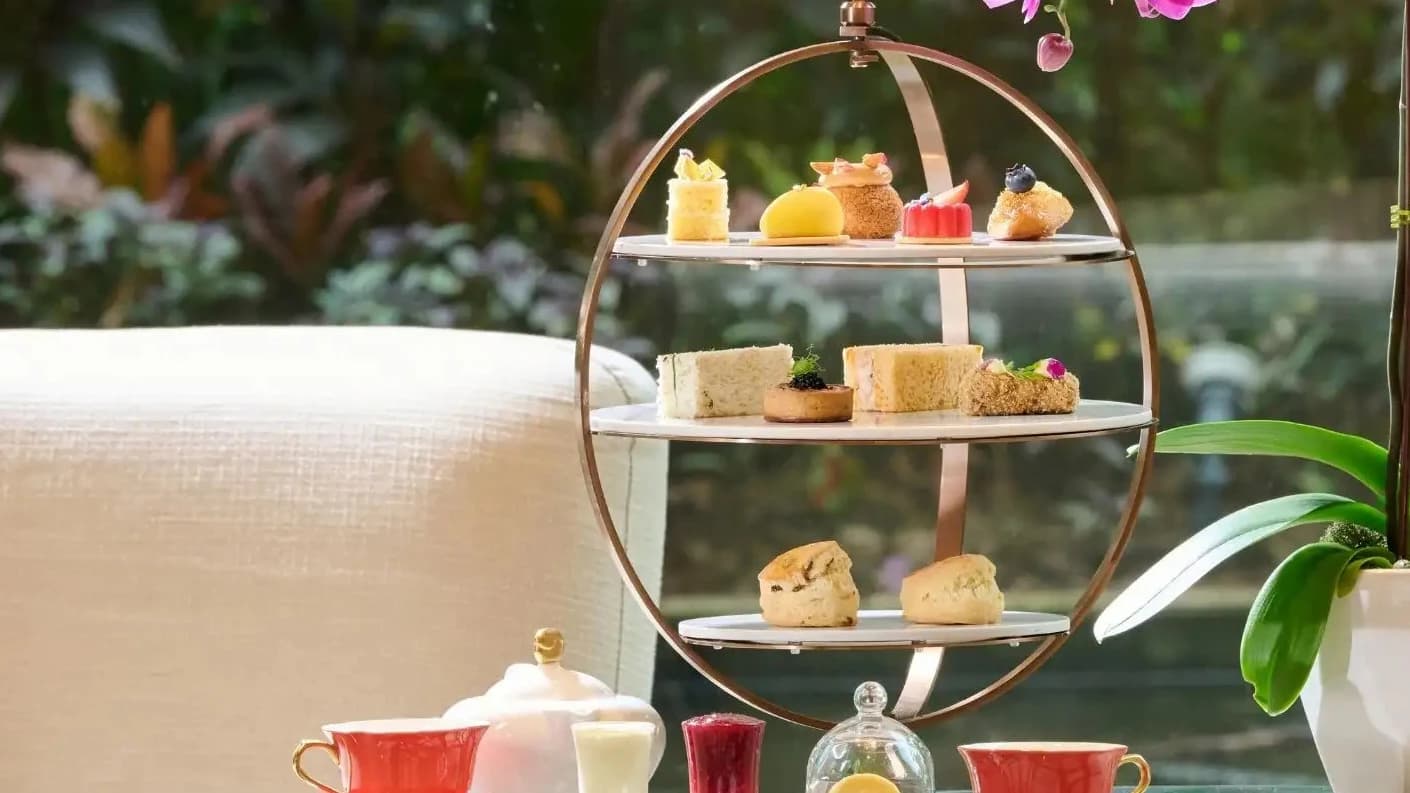 Lobby Lounge at Shangri-La Kuala Lumpur - image 7