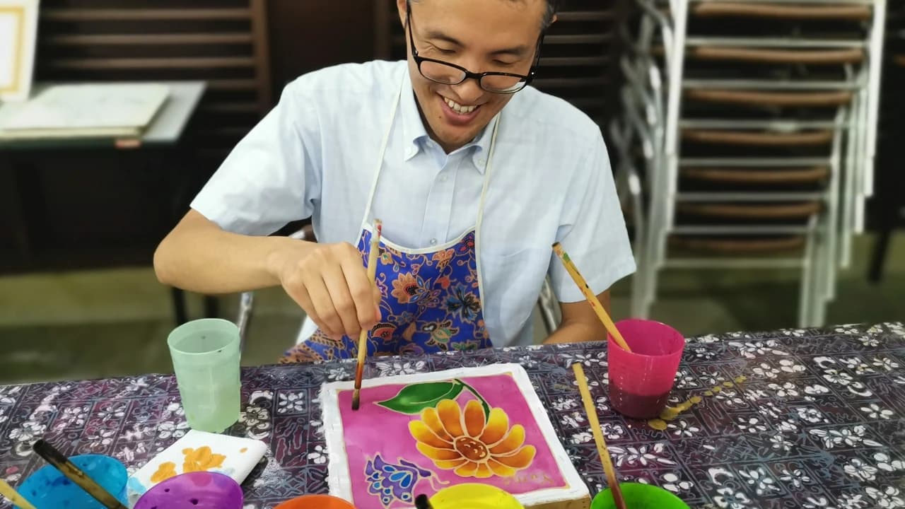 Batik Coloring Workshop in Kuala Lumpur - Photo 1