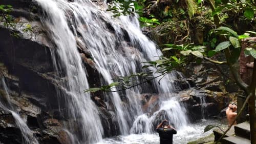 Batu Caves, Selayang Hot Spring & Kanching Waterfalls Half Day Tour - Photo 1