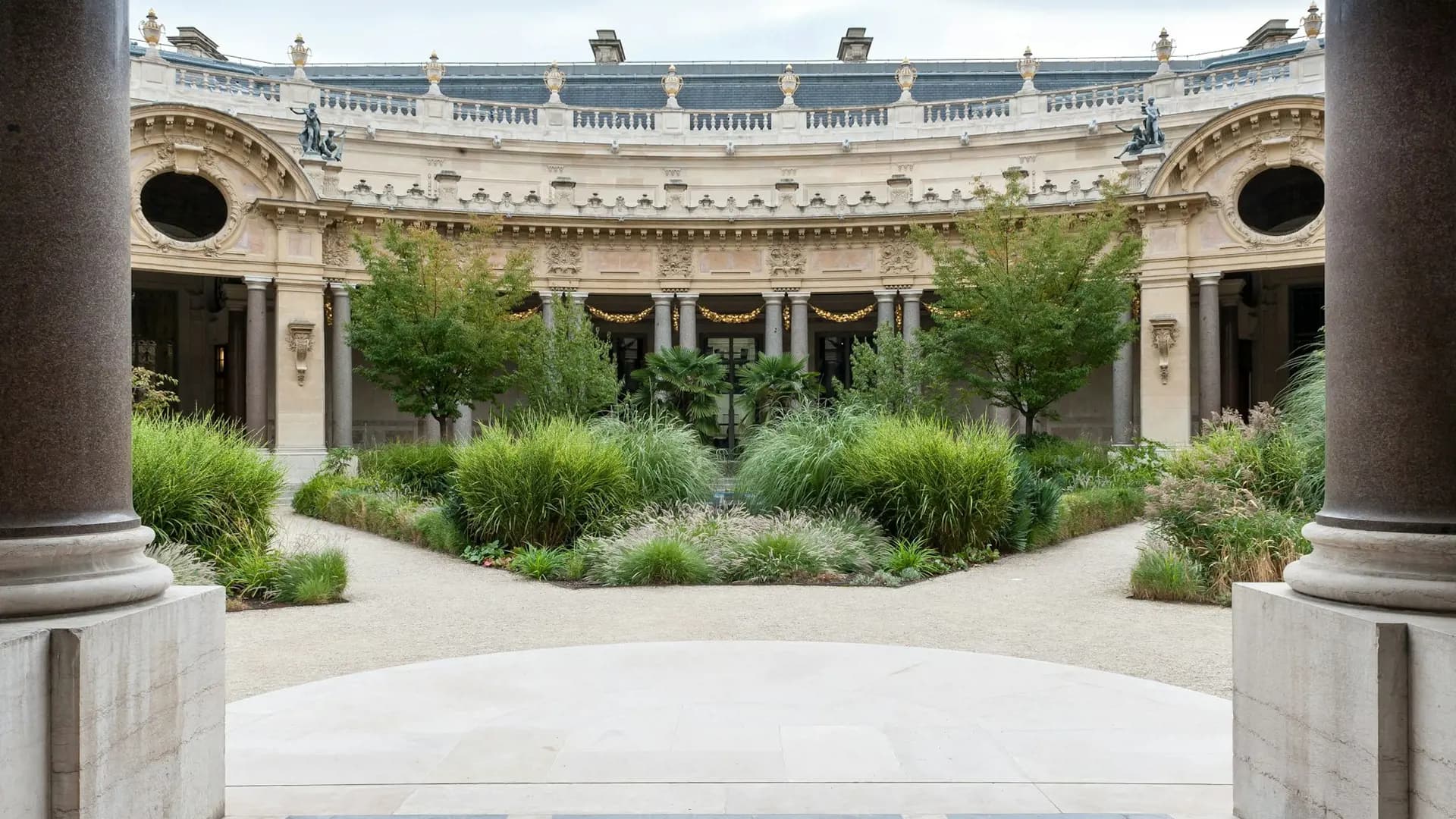 Petit Palais: Artists' Faces Exhibition - image 8