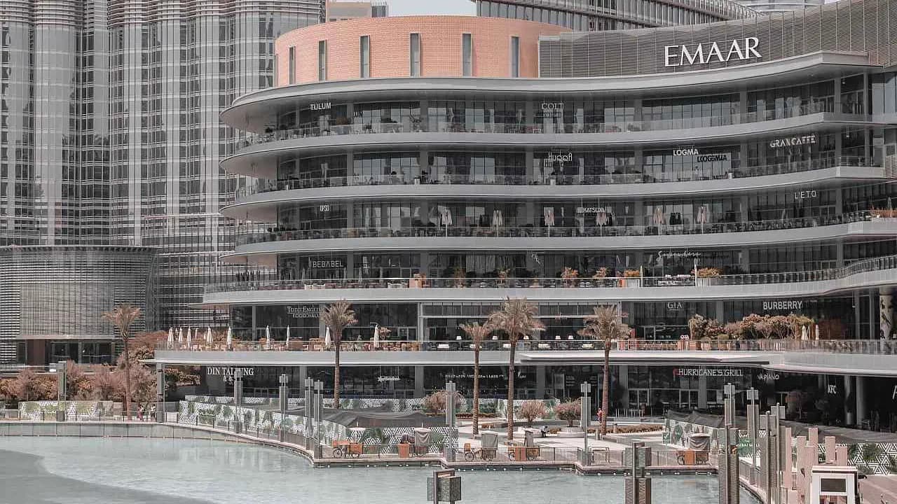 Sharing transfer to Dubai Mall from Ras Al Khaimah and Fujairah - image 7