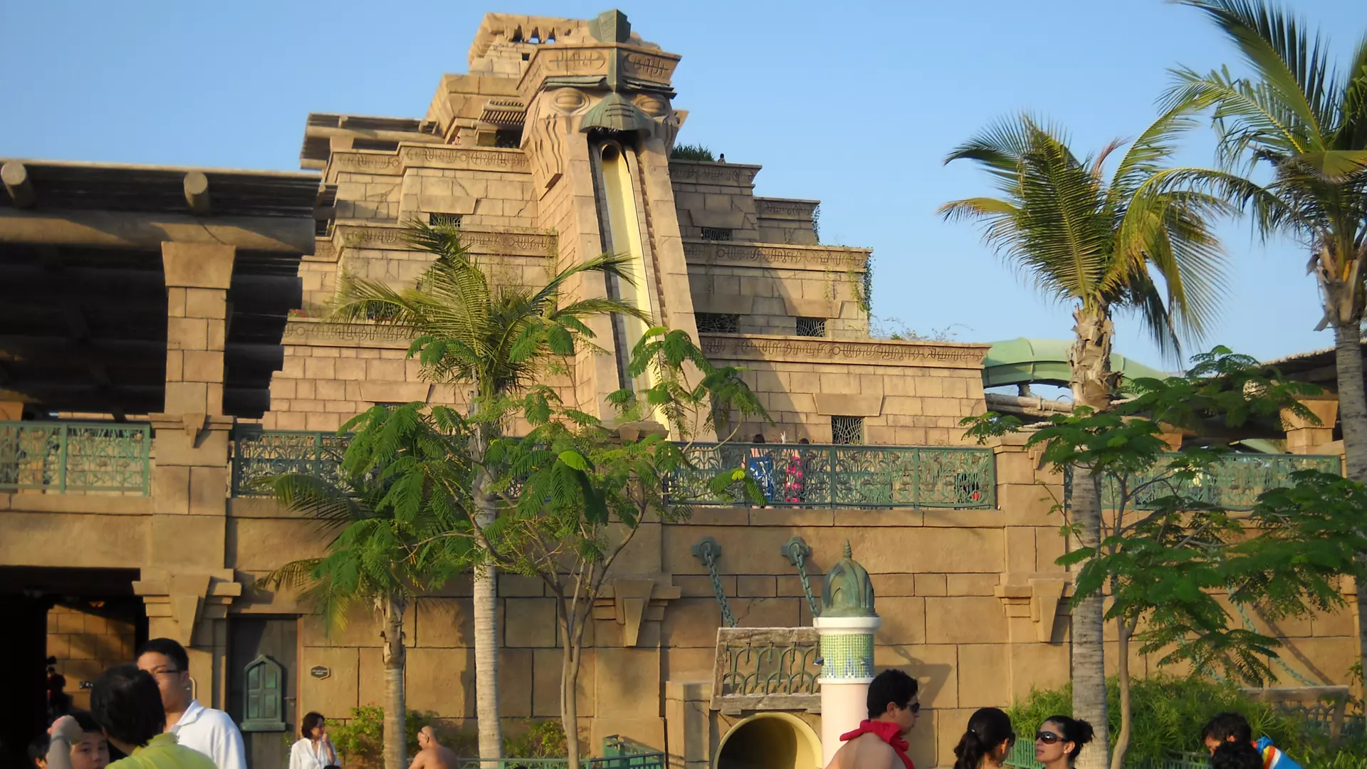 Aquaventure Waterpark - Photo 20