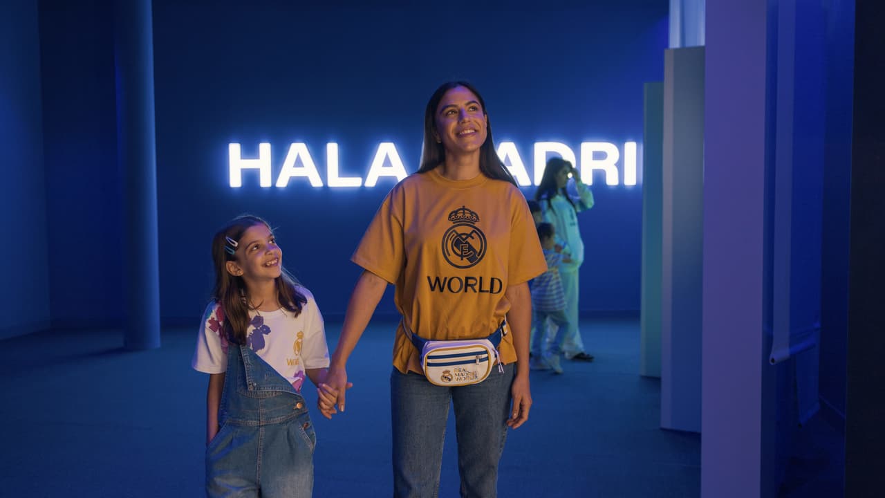 Real Madrid World - Photo 6