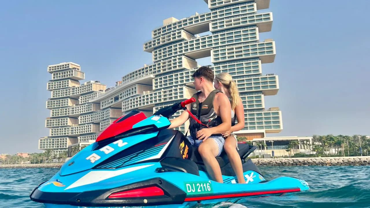 Jet Ski Burj Al Arab - Photo 6