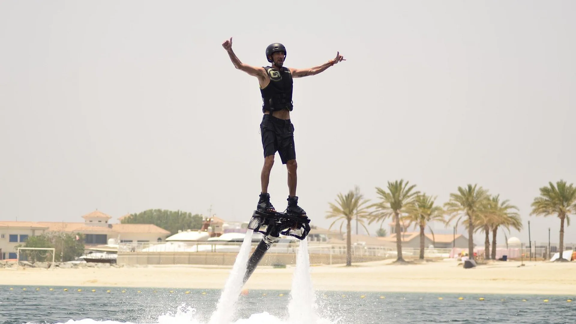 Fly Board Burj Al Arab - Photo 9