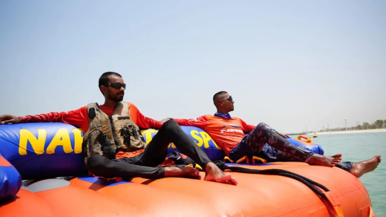 Donut Ride Burj Al Arab - Photo 3