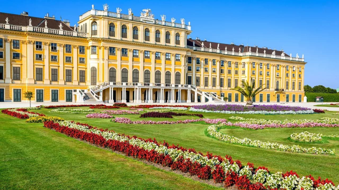 Schonbrunn Palace and Gardens - Photo 2