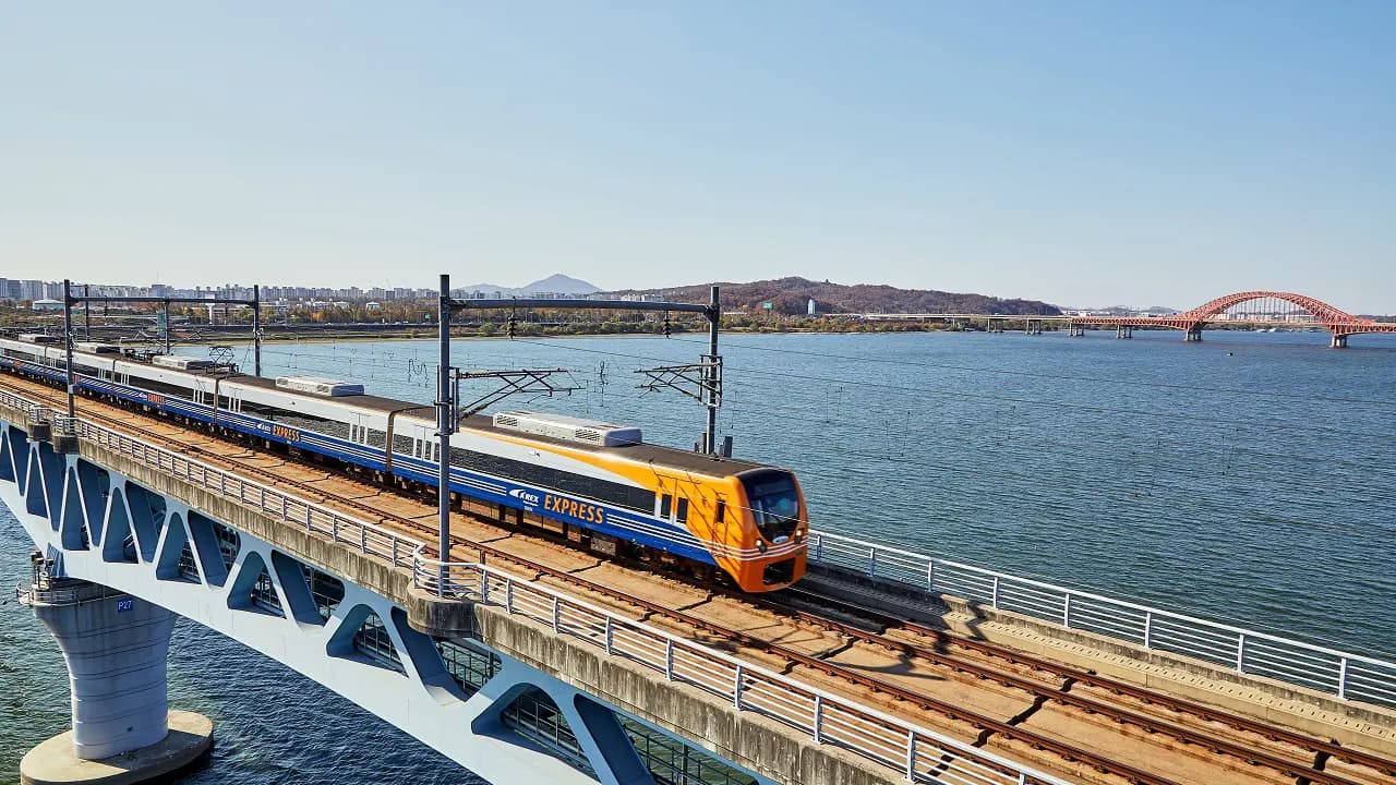 COMBO: AREX Incheon Airport Express Train + N Seoul Tower Observatory - Photo 15