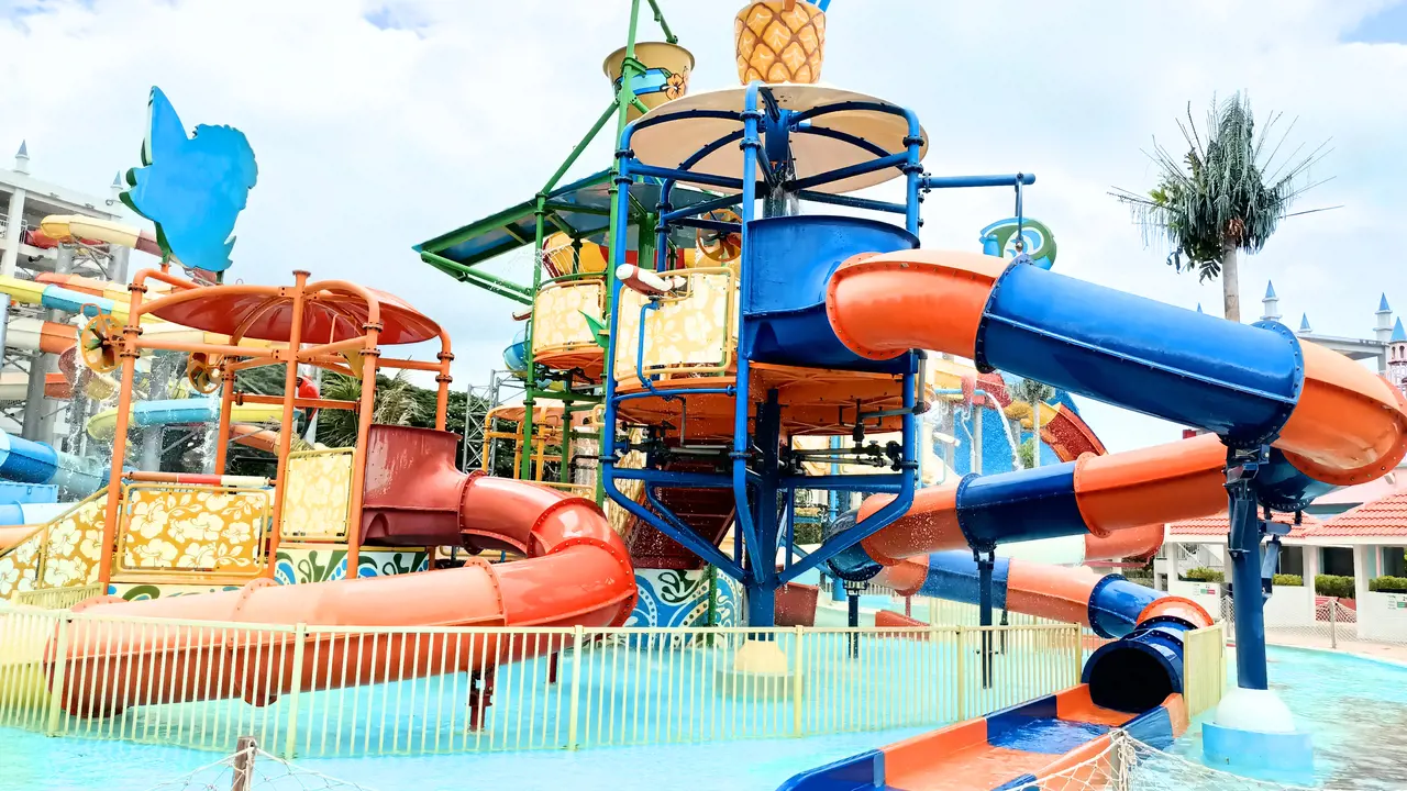 Splash Out Langkawi Waterpark - Photo 3