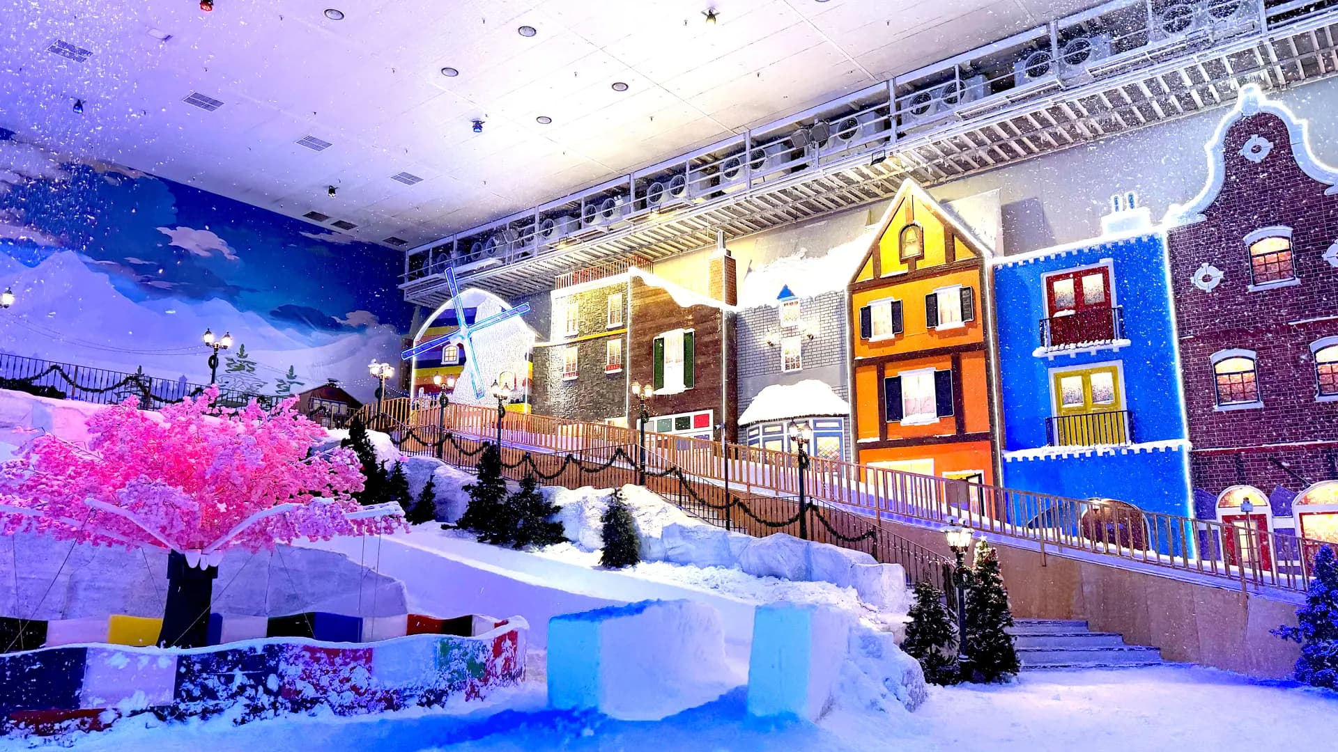 Snow World Genting Highlands Ticket - Photo 17