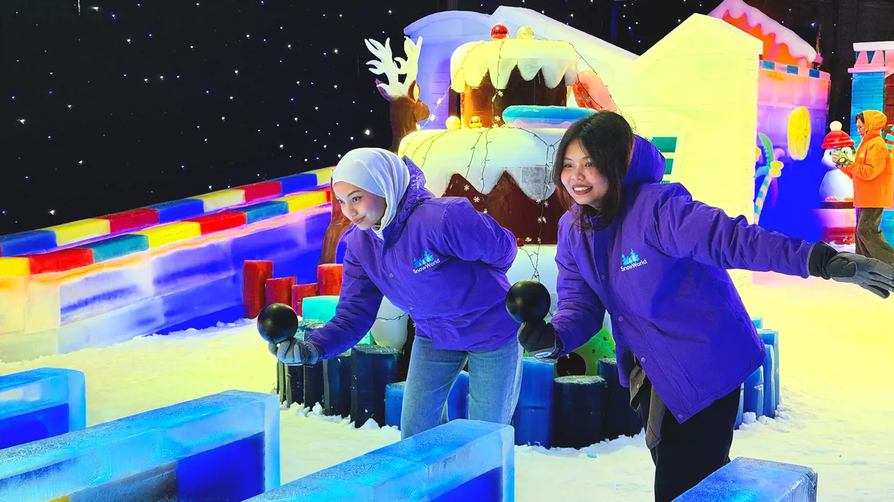 Snow World Genting Highlands Ticket - Photo 8