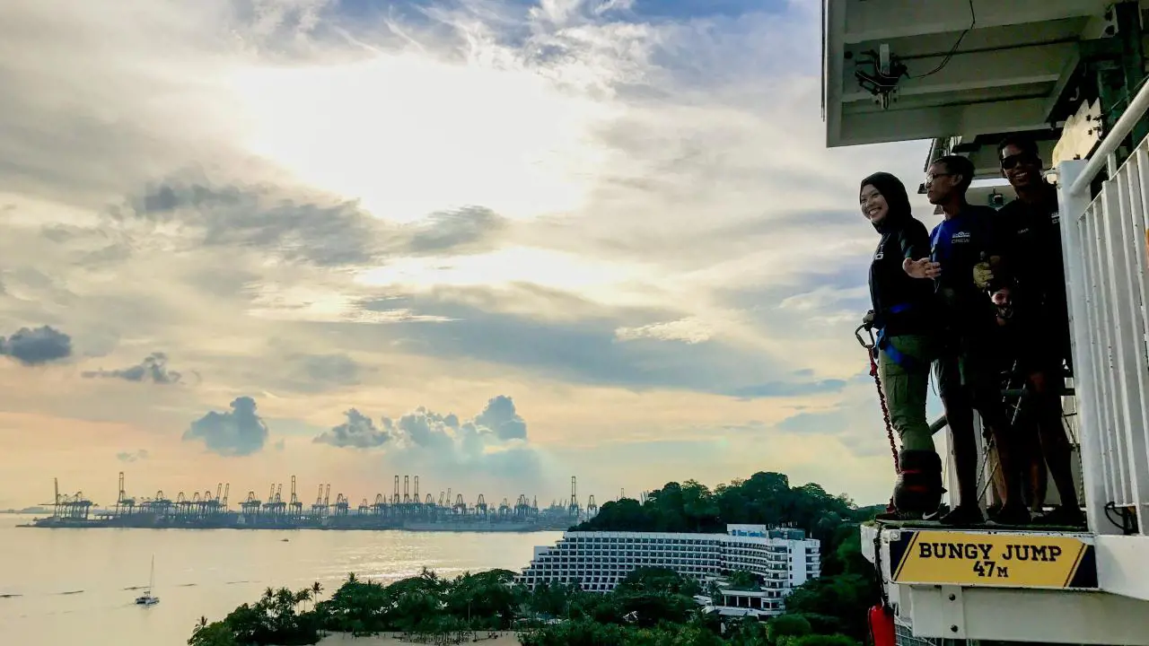 Skypark Sentosa by AJ Hackett Ticket: Bungy Jump and Giant Swing - Photo 13