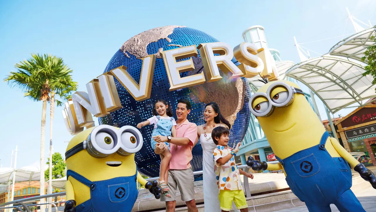 COMBO: Universal Studios Singapore + Gardens by the Bay Ticket - Photo 1