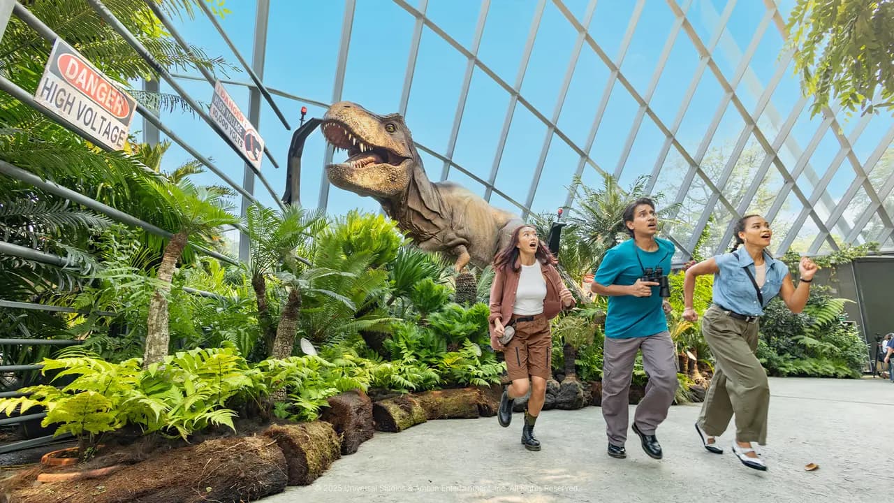 COMBO: Universal Studios Singapore + Gardens by the Bay Ticket - Photo 6