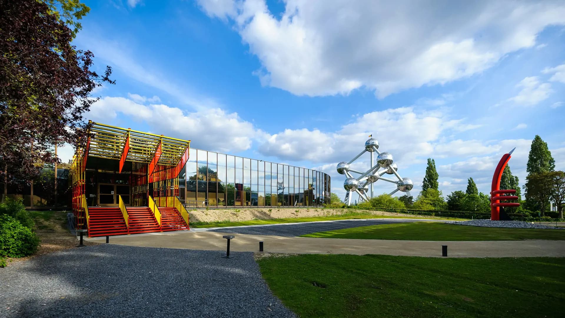 Atomium & Design Museum Ticket - Photo 16