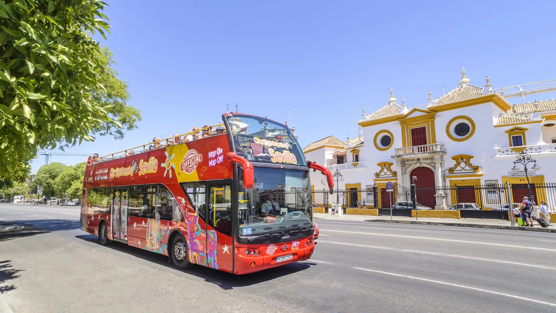City Sightseeing Seville Hop-on Hop-off Bus Tour - Photo 15