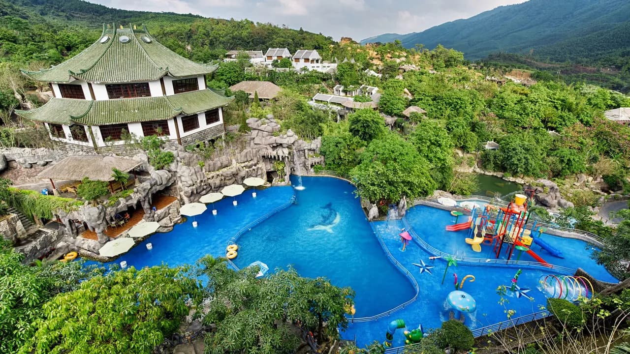 Nui Than Tai Hot Springs Park