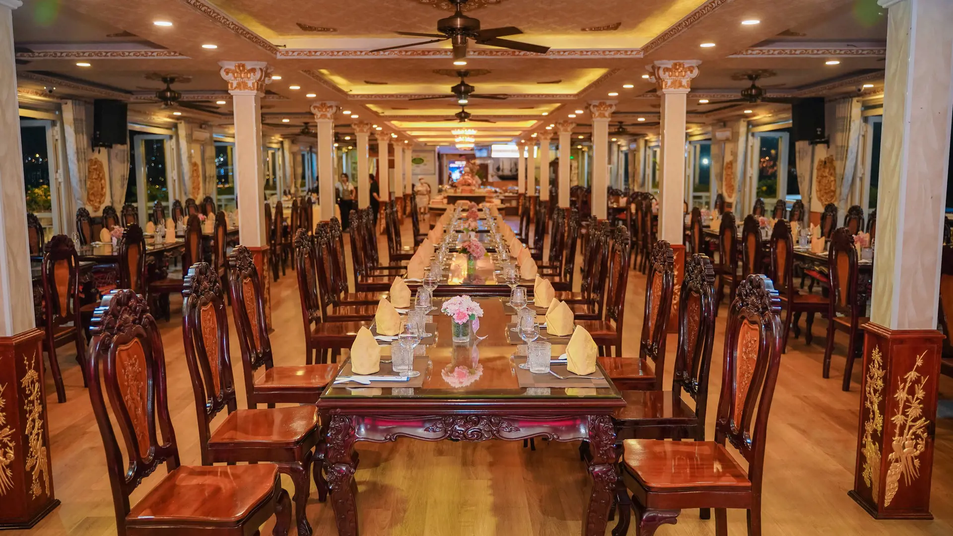 Saigon Evening Tour with Water Puppetry Show and Dinner Cruise - Photo 18