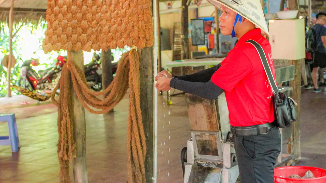 Cu Chi Tunnels and Mekong Delta Full-Day Tour from Ho Chi Minh - Photo 16