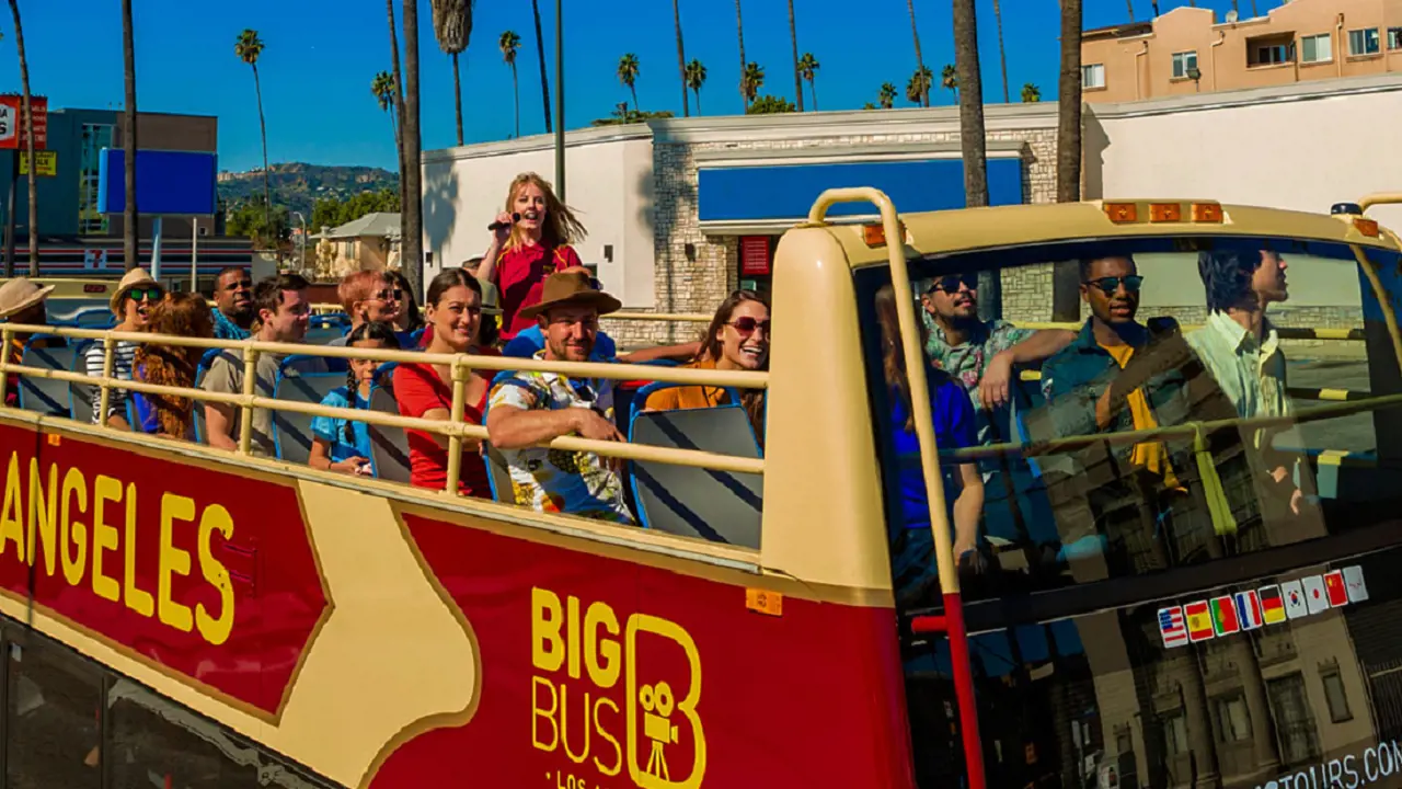Big Bus Los Angeles Hop-on Hop-off Bus Tour - Photo 18